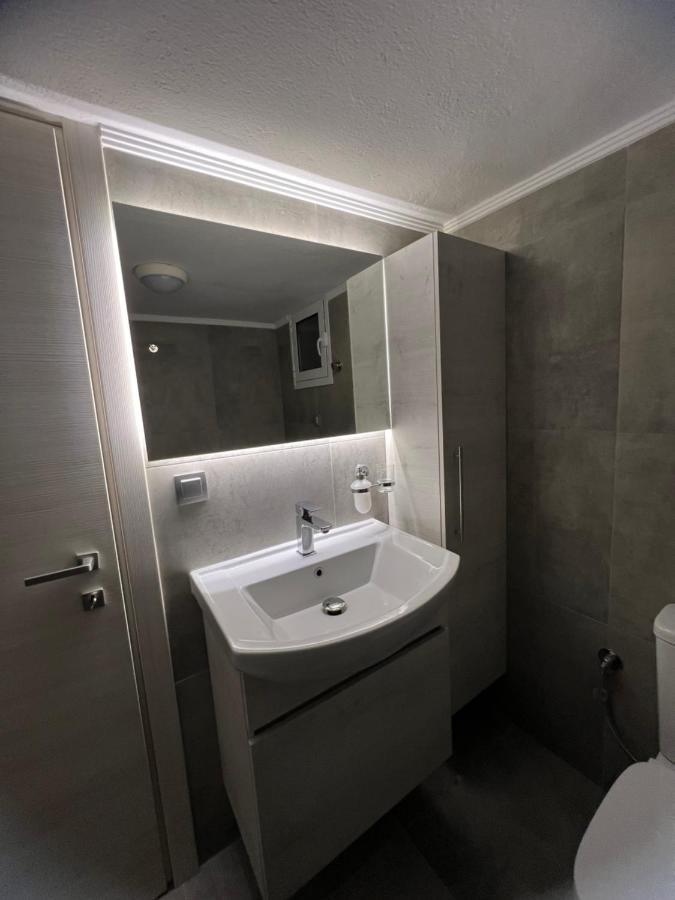 Serres City Center Modern Apartment Dış mekan fotoğraf
